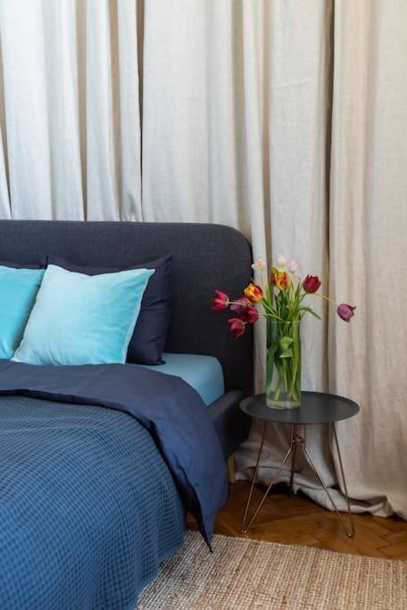 No.8: Lovely & Cosy 3-Room Heart Of The City Тимишоара Экстерьер фото